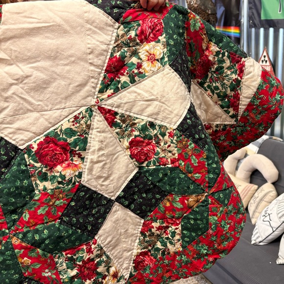 Holiday Star Patchwork Quilted Tree Skirt - Picture 4 of 8